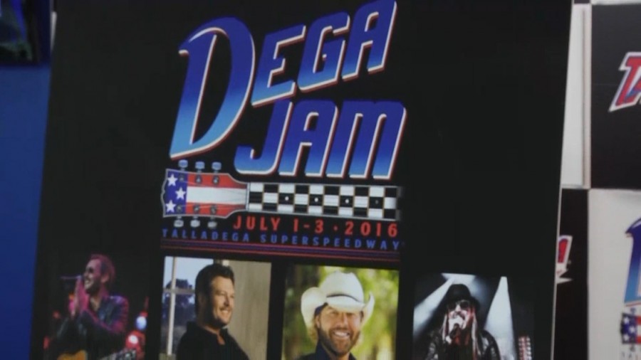 This+years+Dega+Jam+promo+sign+featuring+some+of+its+lead+singers.