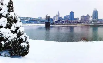 Winter storm approaches
